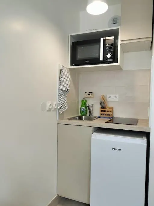 Studio Paris Sud A Cote Du Metro Apartment Villejuif France